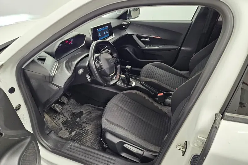 Peugeot 2008 din 2020 cu 89.575 km - oferta PEU135494 - foto 8