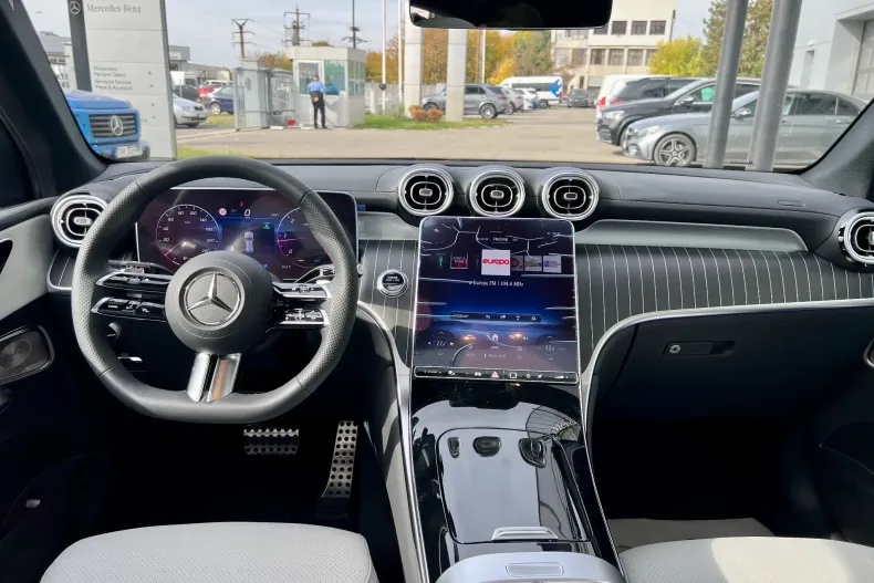 Mercedes-Benz GLC din 2025 cu 4 km - oferta MER135501 - foto 14