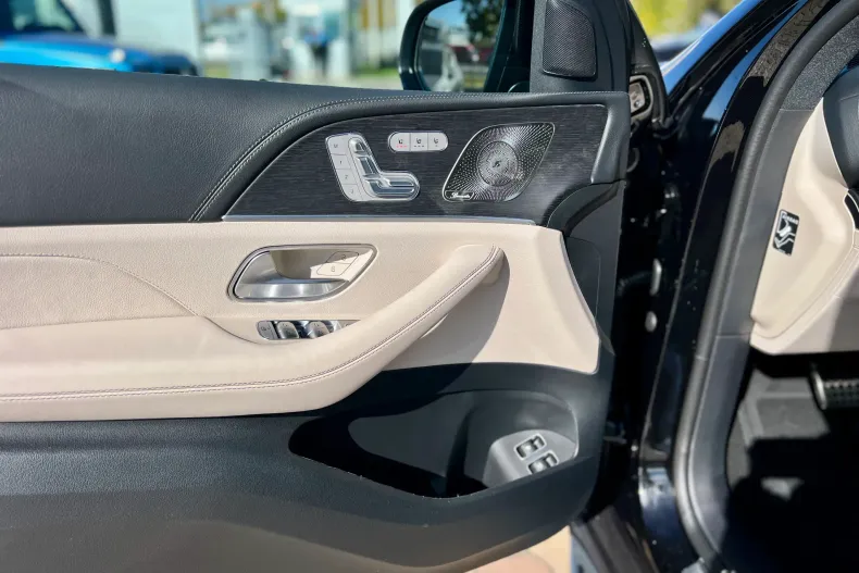 Mercedes-Benz GLE Coupe din 2025 cu 12 km - oferta MER135502 - foto 9