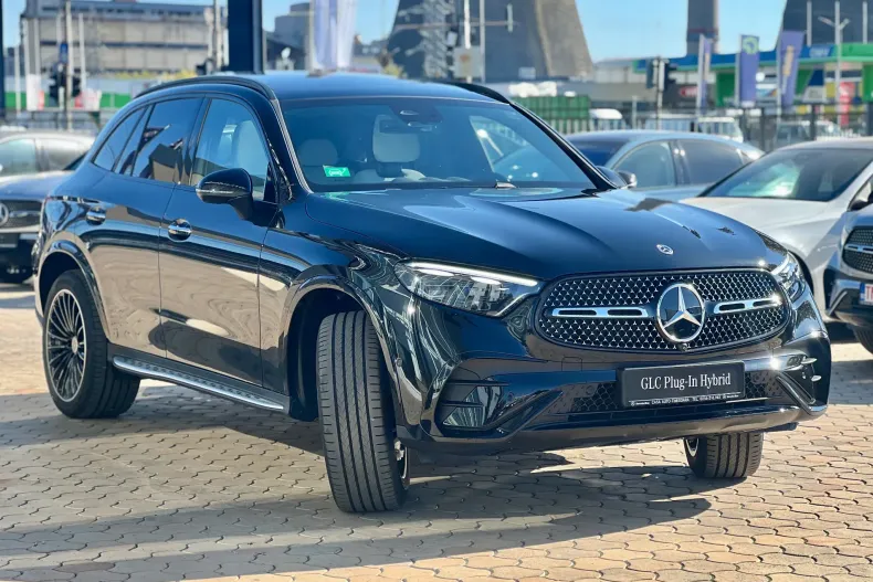 Mercedes-Benz GLC din 2025 cu 3 km - oferta MER135503 - foto 7