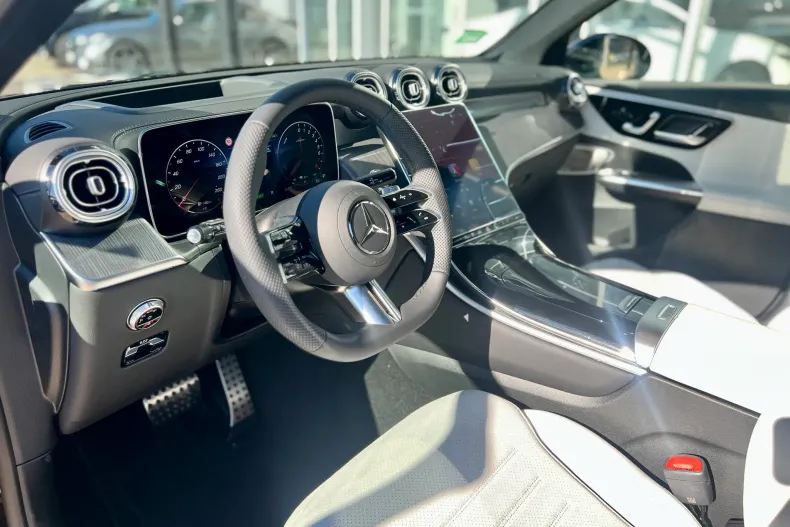 Mercedes-Benz GLC din 2025 cu 3 km - oferta MER135503 - foto 10