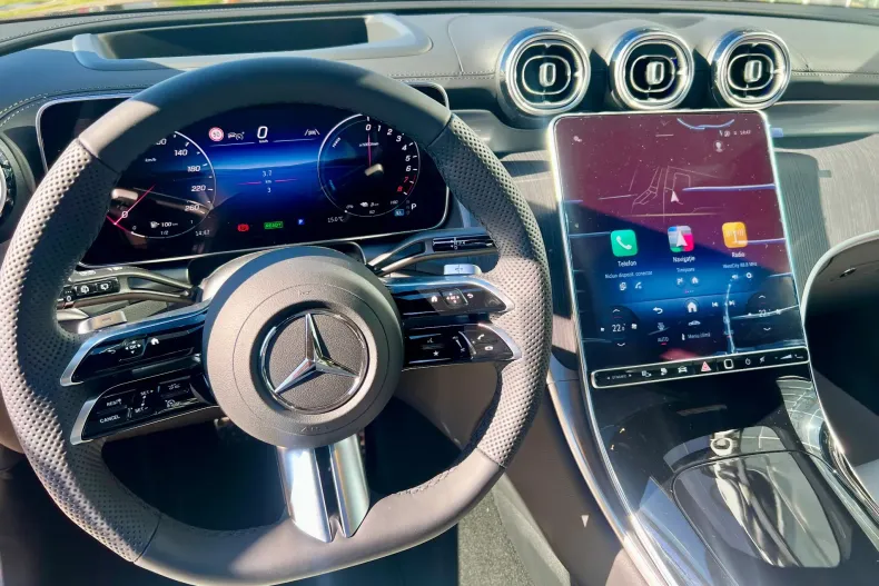 Mercedes-Benz GLC din 2025 cu 3 km - oferta MER135503 - foto 11