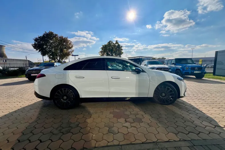 Mercedes-Benz CLA din 2025 cu 10 km - oferta MER135504 - foto 6