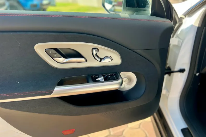 Mercedes-Benz CLA din 2025 cu 10 km - oferta MER135504 - foto 9