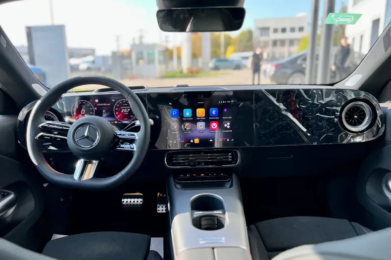 Mercedes-Benz CLA din 2025 cu 10 km - oferta MER135504 - foto 13