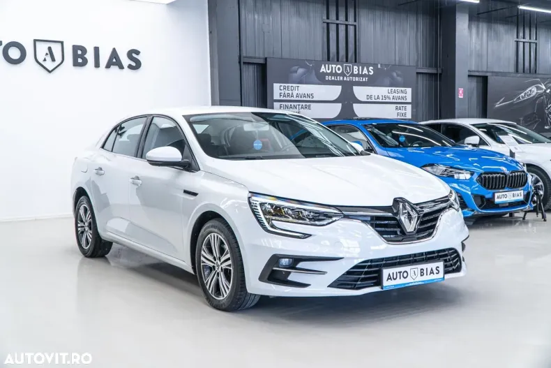 Renault Megane din 2023 cu 87.647 km - oferta REN135508 - foto 3