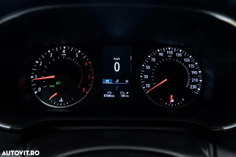 Renault Megane din 2023 cu 87.647 km - oferta REN135508 - foto 27
