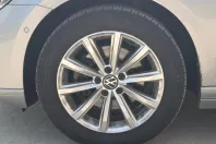 Volkswagen Passat din 2022 cu 84.840 km - oferta VOL135511 - foto 6