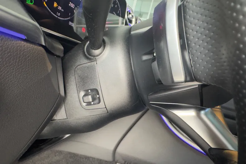 Mercedes-Benz GLC din 2024 cu 8.755 km - oferta MER135515 - foto 14