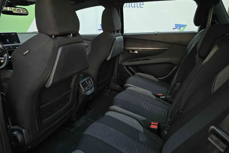 Peugeot 5008 din 2023 cu 99.757 km - oferta PEU135531 - foto 15