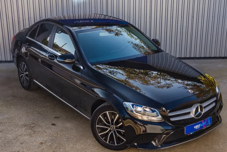 Mercedes-Benz C din 2020 cu 70.935 km - oferta MER135534 - foto 6