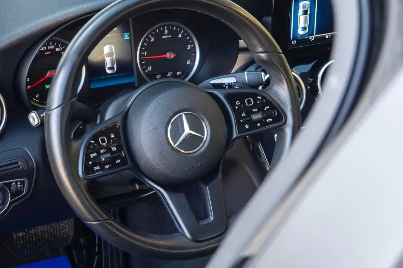 Mercedes-Benz C din 2020 cu 70.935 km - oferta MER135534 - foto 8