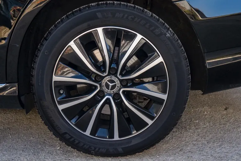 Mercedes-Benz C din 2020 cu 70.935 km - oferta MER135534 - foto 17