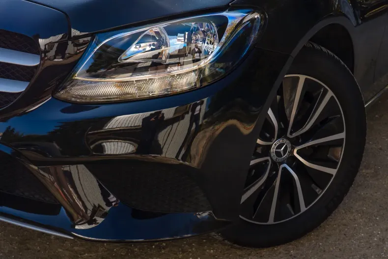 Mercedes-Benz C din 2020 cu 70.935 km - oferta MER135534 - foto 27