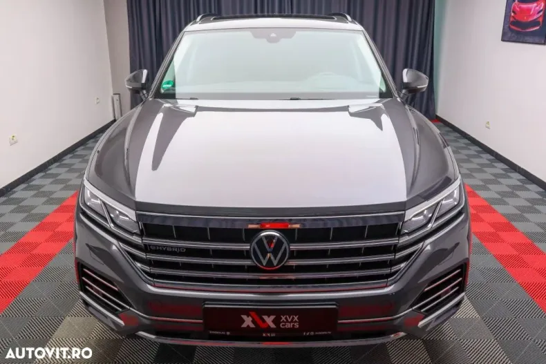 Volkswagen Touareg din 2021 cu 153.900 km - oferta VOL135535 - foto 10