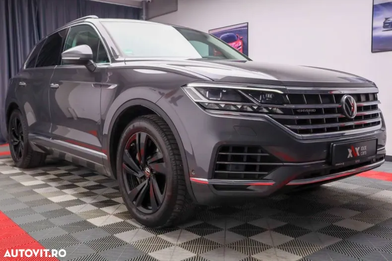 Volkswagen Touareg din 2021 cu 153.900 km - oferta VOL135535 - foto 11