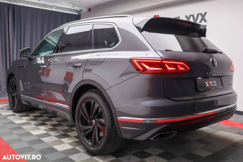Volkswagen Touareg din 2021 cu 153.900 km - oferta VOL135535 - foto 17
