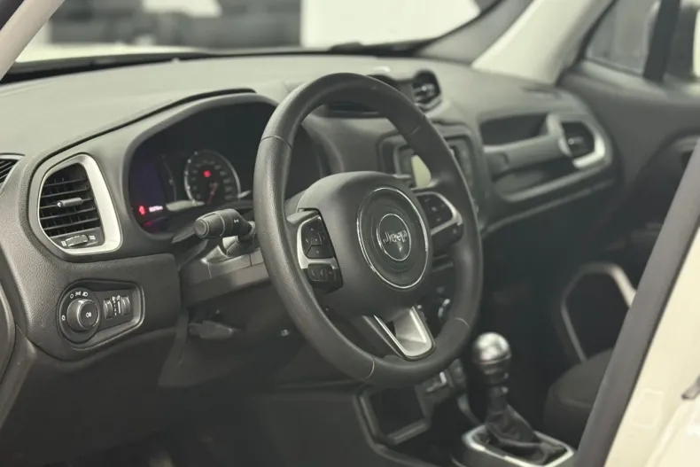 Jeep Renegade din 2019 cu 38.300 km - oferta JEE135549 - foto 5