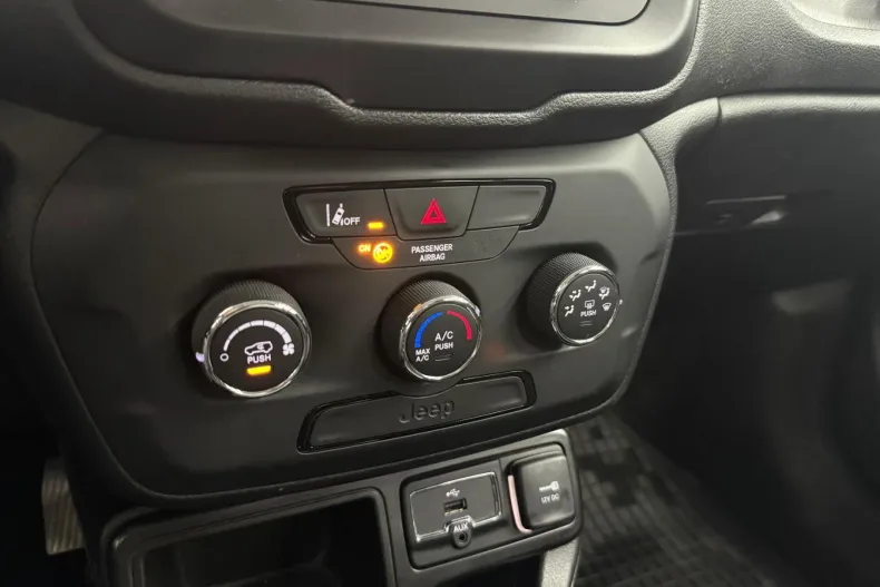 Jeep Renegade din 2019 cu 38.300 km - oferta JEE135549 - foto 11