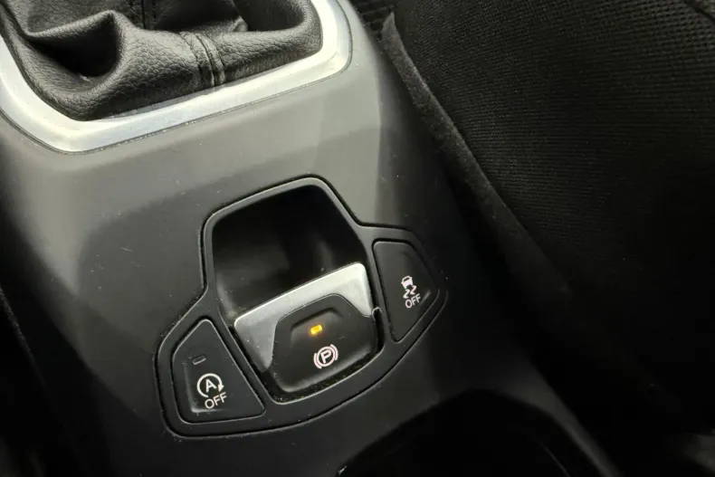 Jeep Renegade din 2019 cu 38.300 km - oferta JEE135549 - foto 12