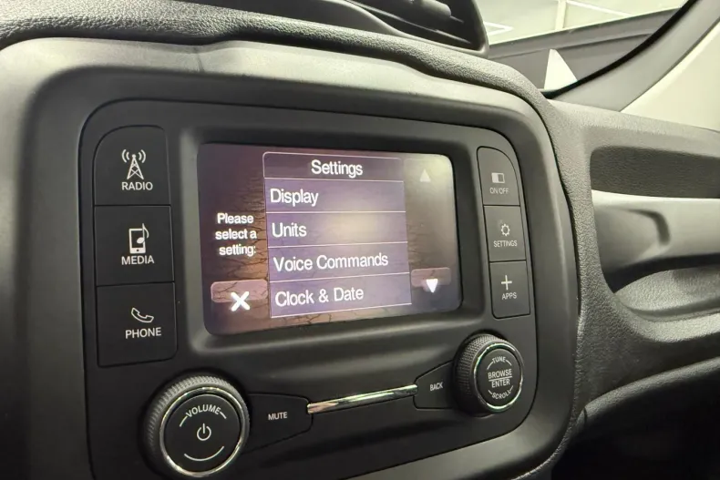 Jeep Renegade din 2019 cu 38.300 km - oferta JEE135549 - foto 15