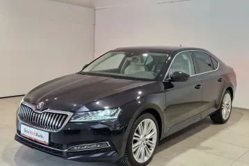 Skoda Superb din 2022 - oferta SKO135561