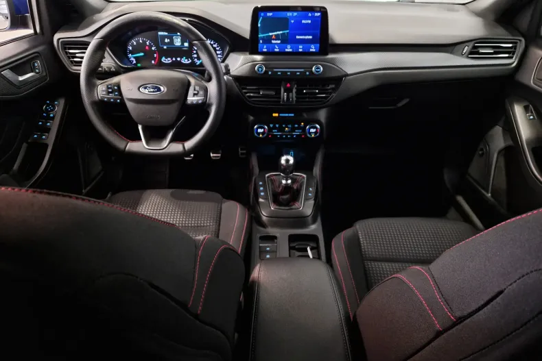 Ford Focus din 2020 cu 66.651 km - oferta FOR135562 - foto 12