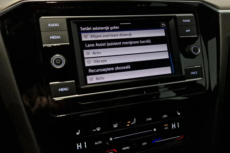 Volkswagen Passat din 2020 cu 46.388 km - oferta VOL135564 - foto 20