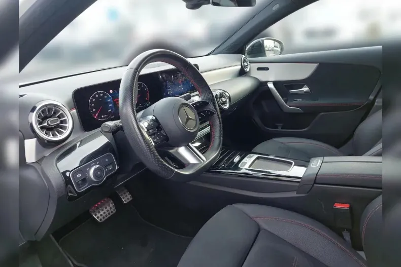 Mercedes-Benz A din 2023 cu 26.319 km - oferta MER135566 - foto 9