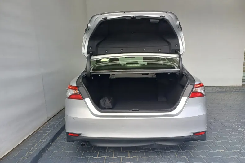 Toyota Camry din 2022 cu 23.879 km - oferta TOY135567 - foto 25