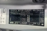Toyota Camry din 2022 cu 23.879 km - oferta TOY135567 - foto 29