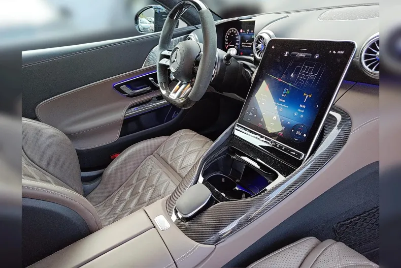 Mercedes-Benz AMG din 2025 cu 11.245 km - oferta MER135568 - foto 8