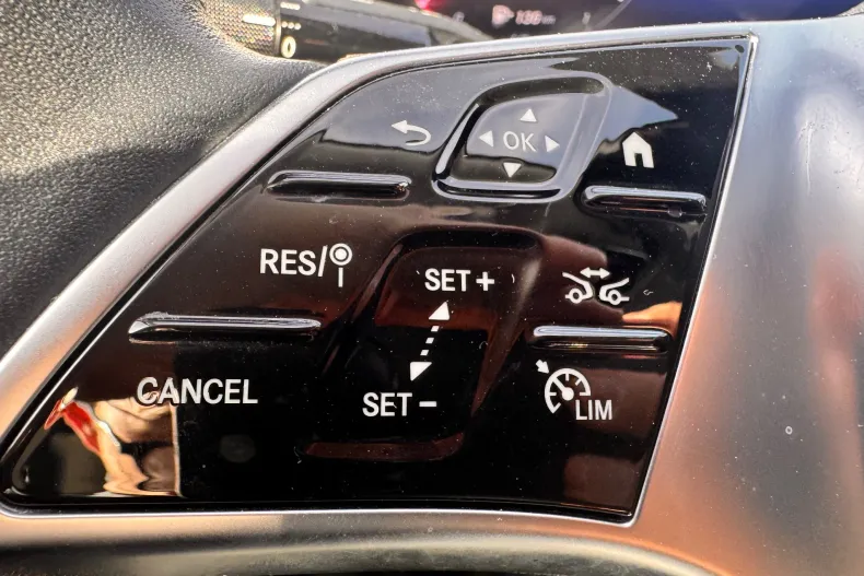 Mercedes-Benz C din 2023 cu 46.992 km - oferta MER135571 - foto 20