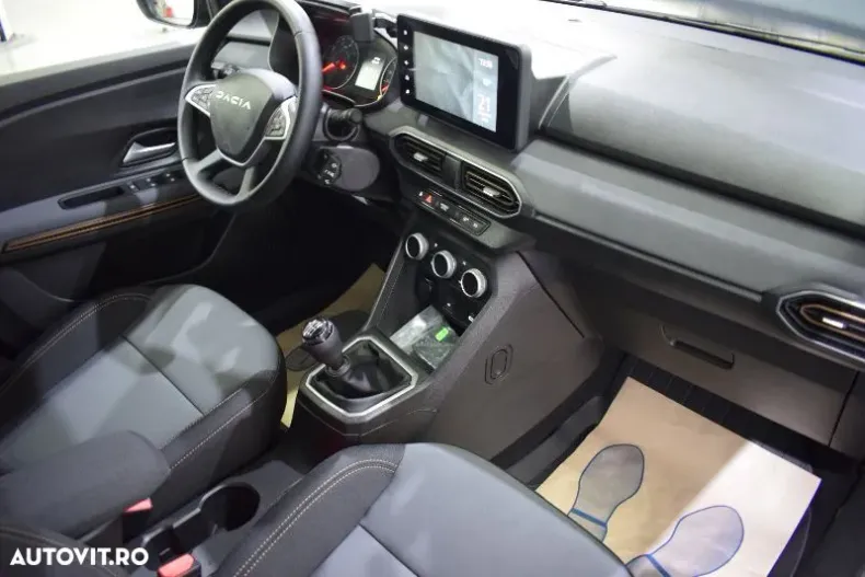 Dacia Sandero Stepway din 2025 cu 67 km - oferta DAC135584 - foto 12