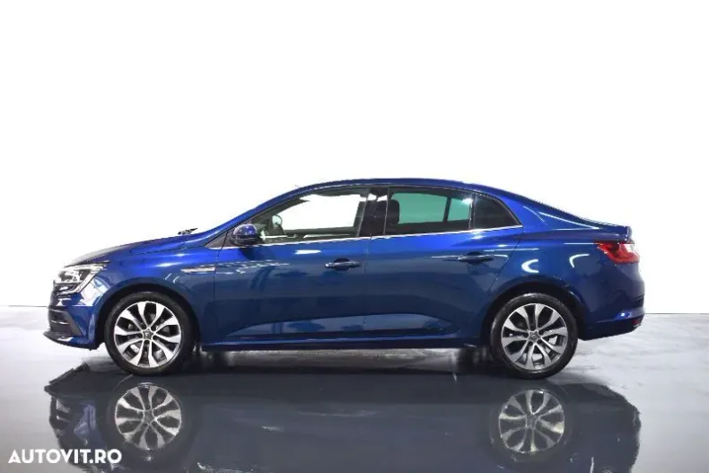 Renault Megane din 2022 cu 50.700 km - oferta REN135585 - foto 3