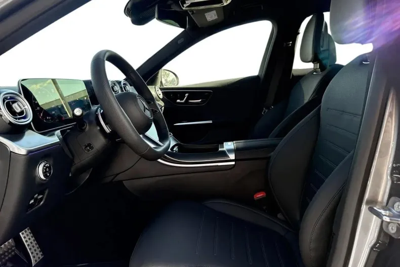 Mercedes-Benz C din 2025 cu 5 km - oferta MER135596 - foto 11