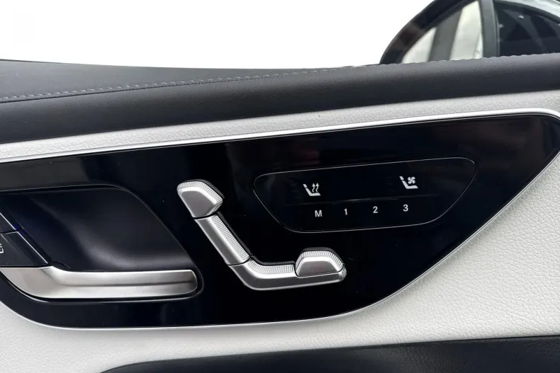 Mercedes-Benz GLC Coupe din 2025 cu 4 km - oferta MER135610 - foto 12