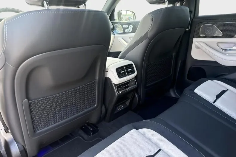 Mercedes-Benz GLE Coupe din 2025 cu 6.000 km - oferta MER135611 - foto 14