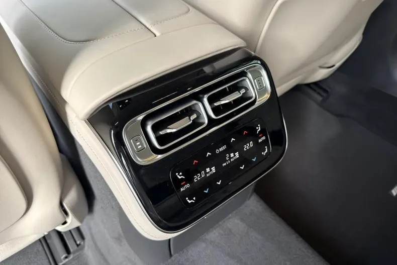 Mercedes-Benz S din 2025 cu 4 km - oferta MER135614 - foto 13