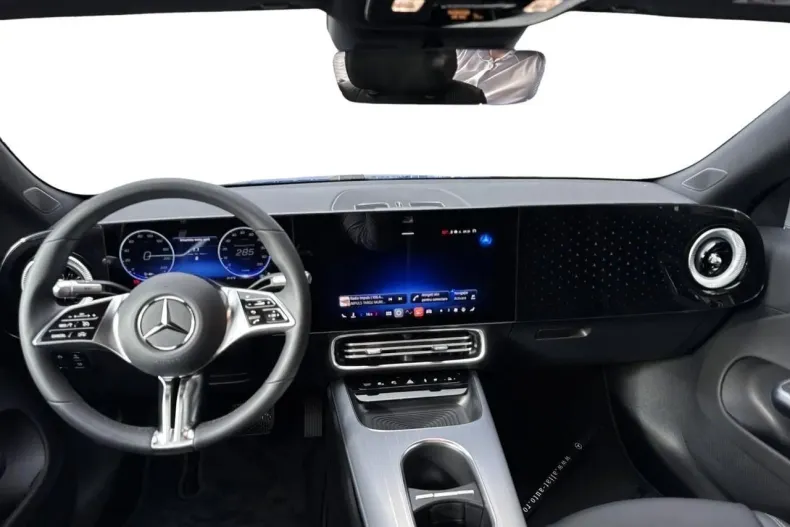 Mercedes-Benz CLA din 2025 cu 4 km - oferta MER135615 - foto 8