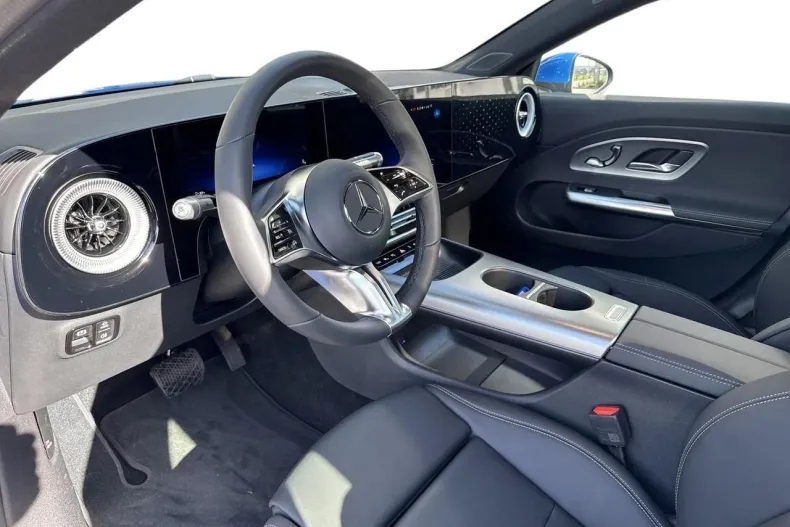 Mercedes-Benz CLA din 2025 cu 6.000 km - oferta MER135620 - foto 6