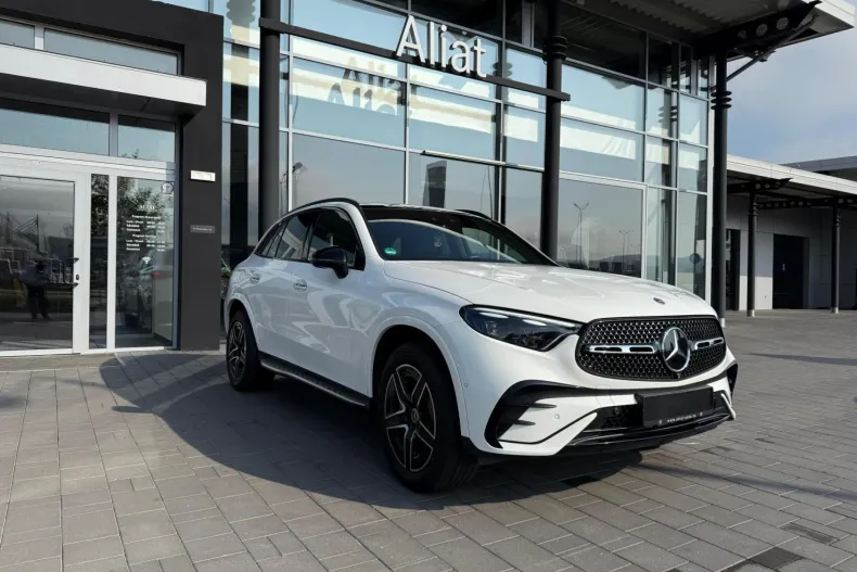 Mercedes-Benz GLC din 2023 cu 28.000 km - oferta MER135622 - foto 3