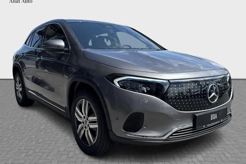 Mercedes-Benz EQA din 2025 cu 10 km - oferta MER135629 - foto 2