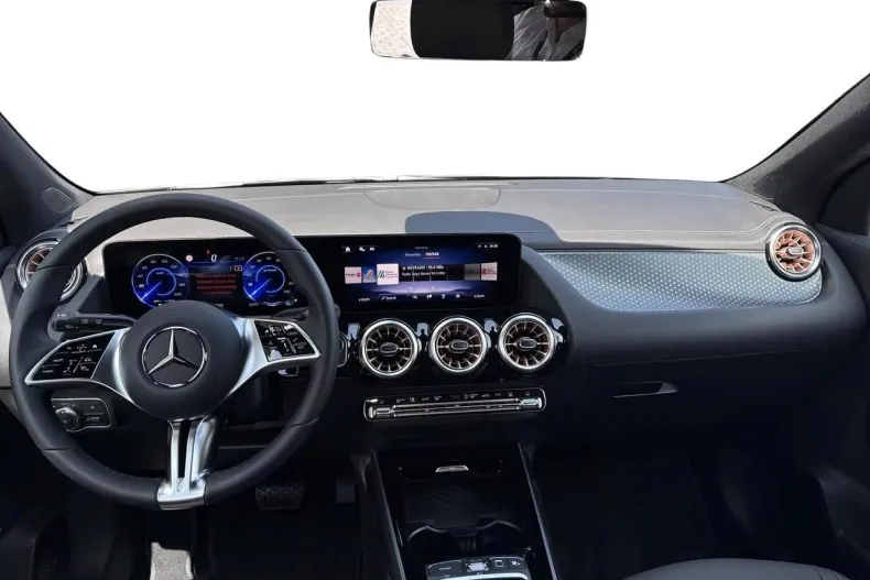 Mercedes-Benz EQA din 2025 cu 10 km - oferta MER135629 - foto 8