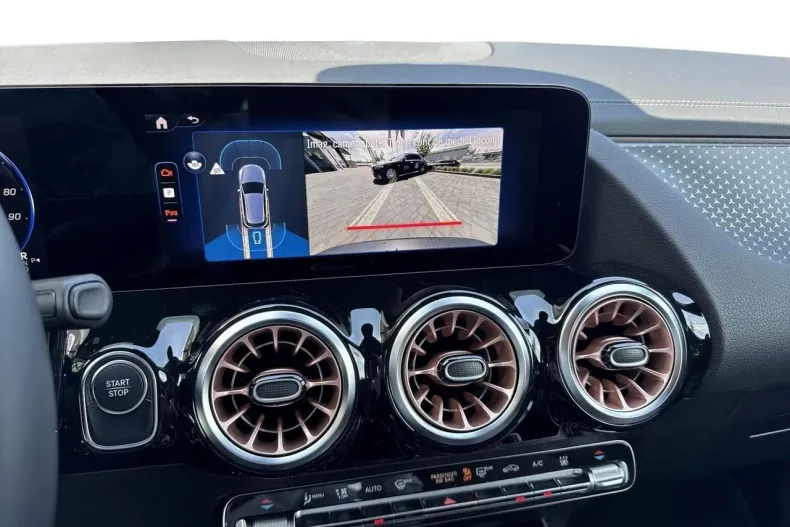 Mercedes-Benz EQA din 2025 cu 10 km - oferta MER135629 - foto 14