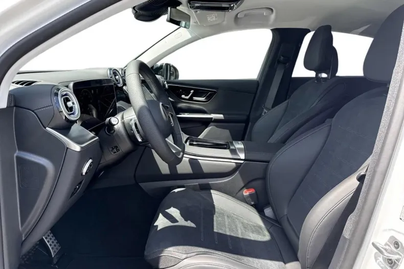 Mercedes-Benz GLC Coupe din 2025 cu 5 km - oferta MER135632 - foto 11