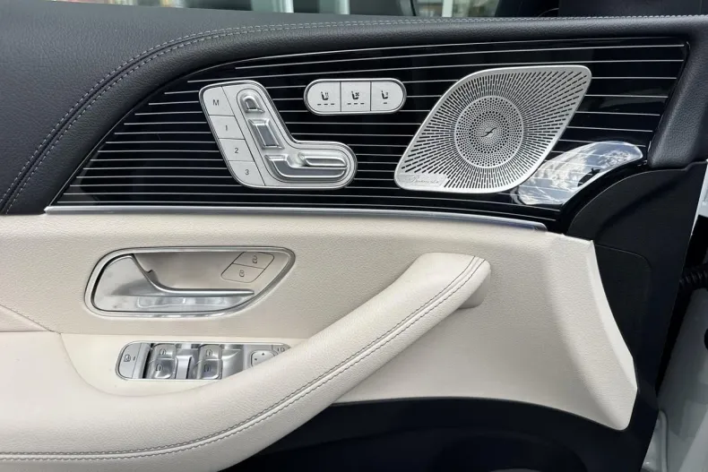 Mercedes-Benz GLE Coupe din 2025 cu 10 km - oferta MER135633 - foto 12