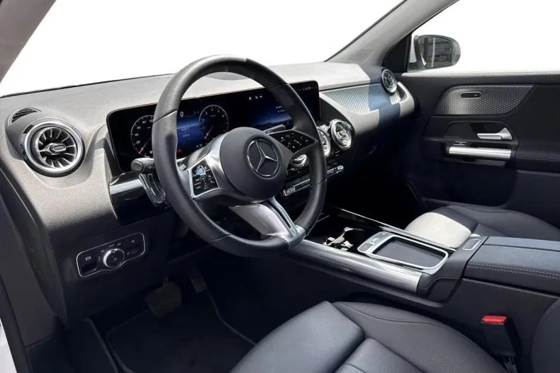 Mercedes-Benz GLA din 2024 cu 21.410 km - oferta MER135634 - foto 7