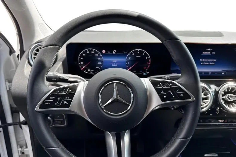 Mercedes-Benz GLA din 2024 cu 21.410 km - oferta MER135634 - foto 8