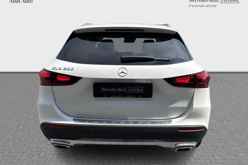 Mercedes-Benz GLA din 2024 cu 21.410 km - oferta MER135634 - foto 13
